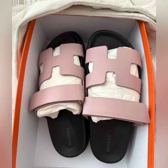 Hermes Shoes - HERMES Chypre sandals on Rose Pearle. NIB Authentic